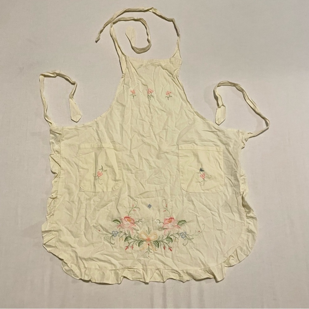 Ruffled Apron with Embroidered Flowers